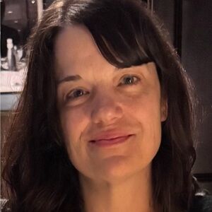 Meet your Posher, Eliza